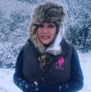 Meet your Posher, Lj